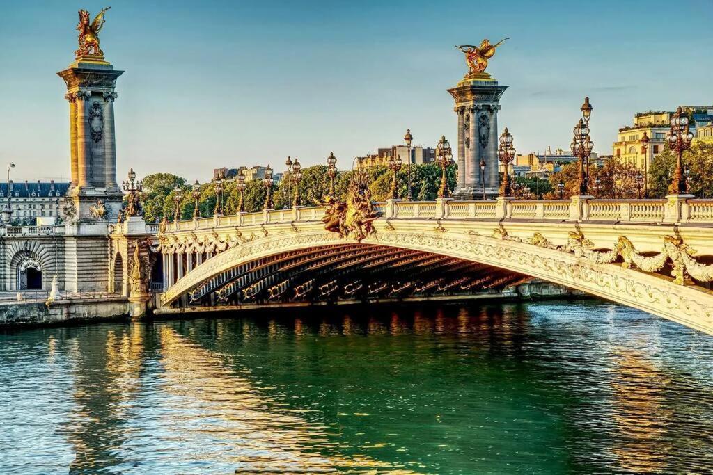 Iconic Location Only 500 Meters To The Louvre Appartement Parijs Buitenkant foto
